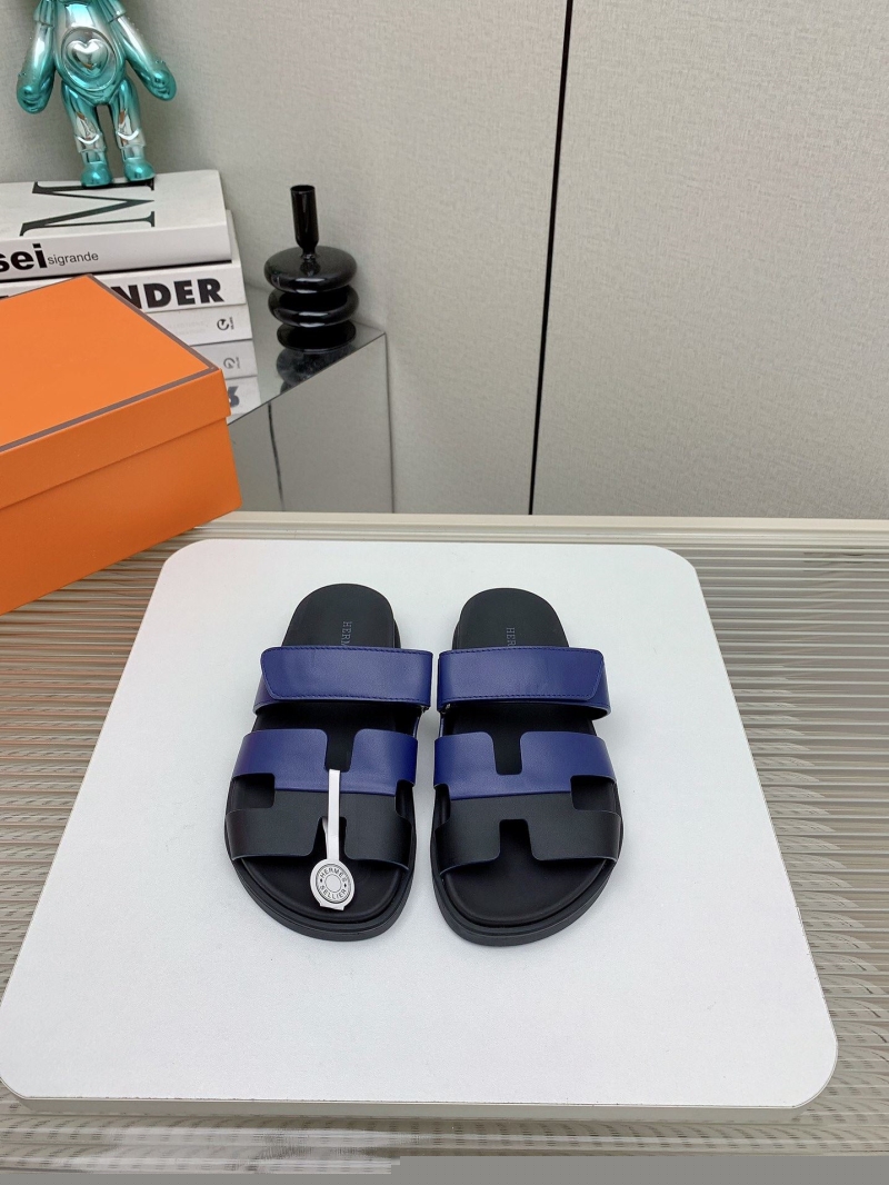 H**mes slippers